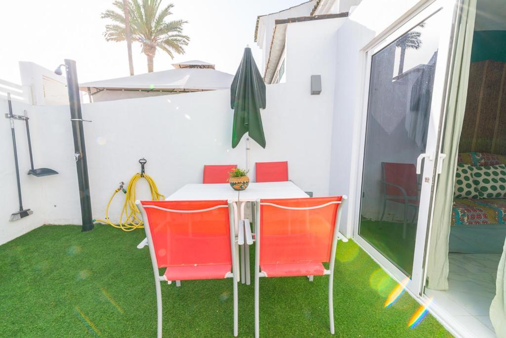 Deluxe Duplex Bungalow Private Parking Маспаломас Екстериор снимка